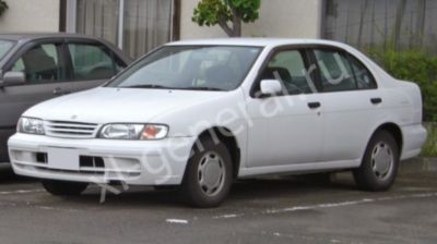 Автостекло  Nissan Pulsar N15